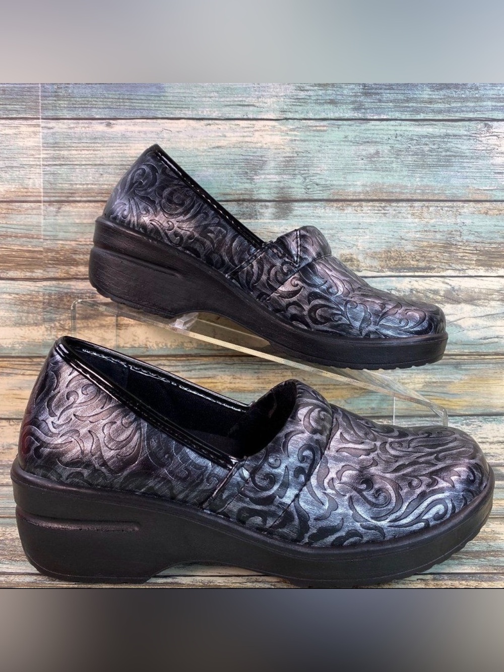 Easy Street Laurie Clog Womens Size 7M Slip Resistant Gray Black Slip On Comfort